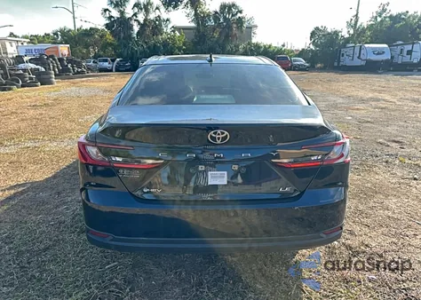 2025 Toyota Camry Xse z USA, uszkodzony, nr VIN 4T1DAACK2SU037740